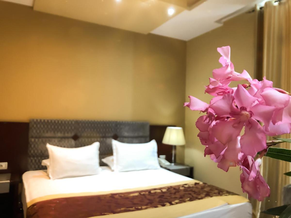 שקודר Hotel Arifi מראה חיצוני תמונה