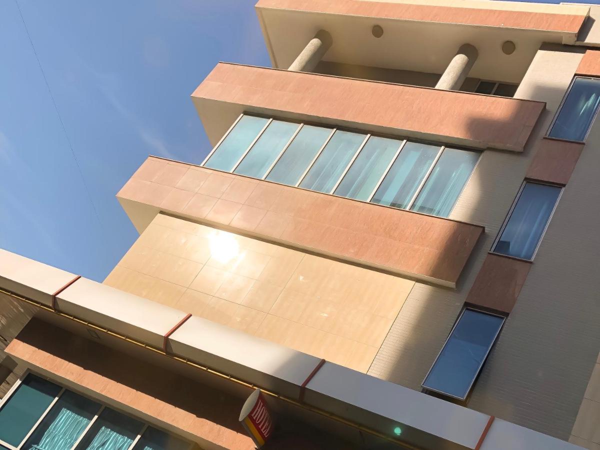 שקודר Hotel Arifi מראה חיצוני תמונה