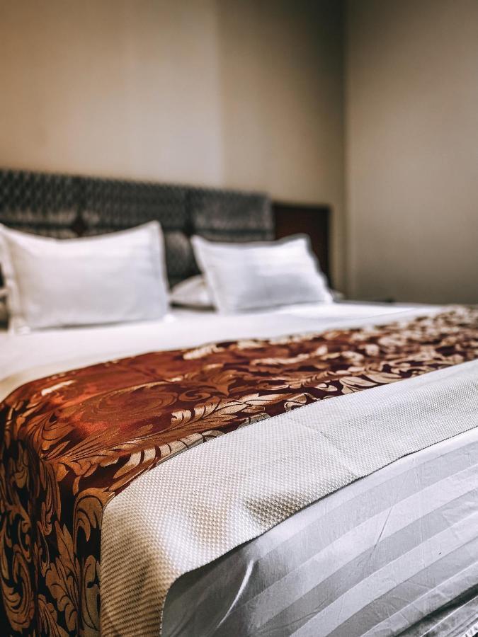 שקודר Hotel Arifi מראה חיצוני תמונה