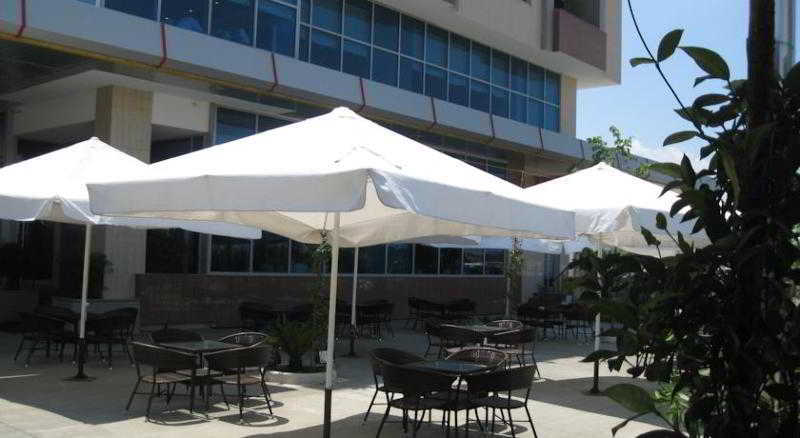 שקודר Hotel Arifi מראה חיצוני תמונה