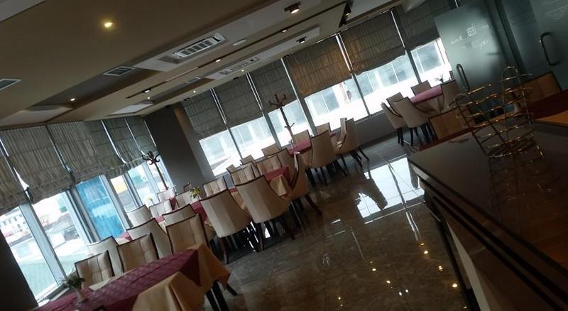 שקודר Hotel Arifi מראה חיצוני תמונה